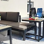 Διαμέρισμα Modernes In Mit Gemeinschaftspool By Interhome *