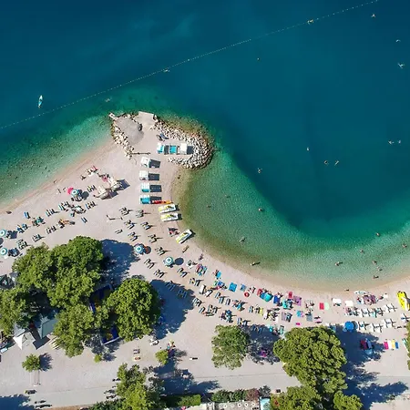 Modernes In Mit Gemeinschaftspool By Interhome * Crikvenica