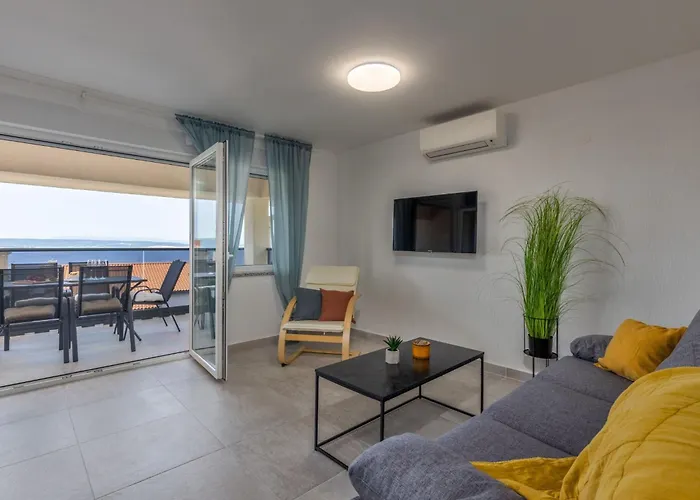 شقة Modernes In Crikvenica Mit Gemeinschaftspool By Interhome *